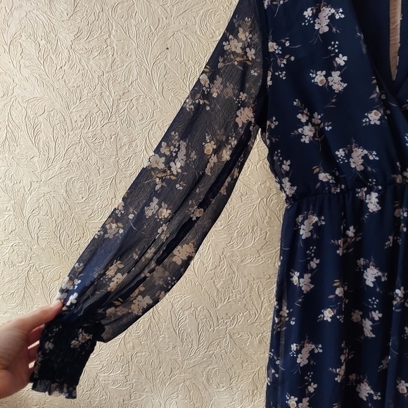 Lush Blue Floral Maxi Dress With Slit Sheer Sleeves Sz Small - Picture 5 of 11